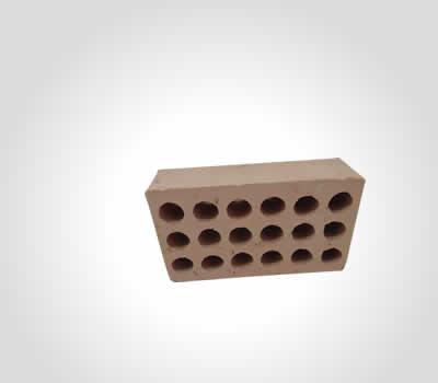 Fabricamos Tijolo 18 furos - 5x10x18 cm em Sorriso, MT